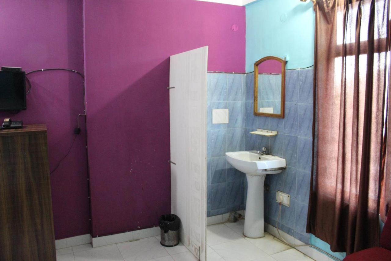 Lg Towers Otel Guwahati Dış mekan fotoğraf