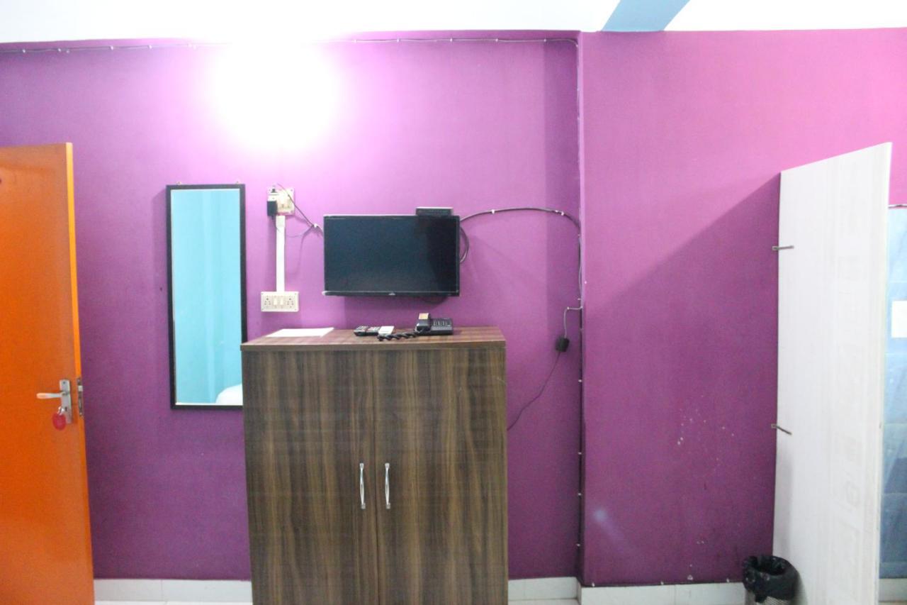 Lg Towers Otel Guwahati Dış mekan fotoğraf
